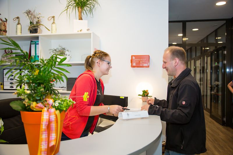 Praxis Gesundheitszentrum Erndtebrück – Empfang